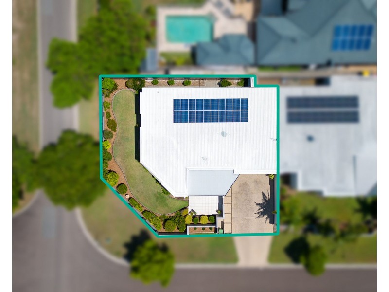 2B Kuthar Street, Pelican Waters QLD 4551