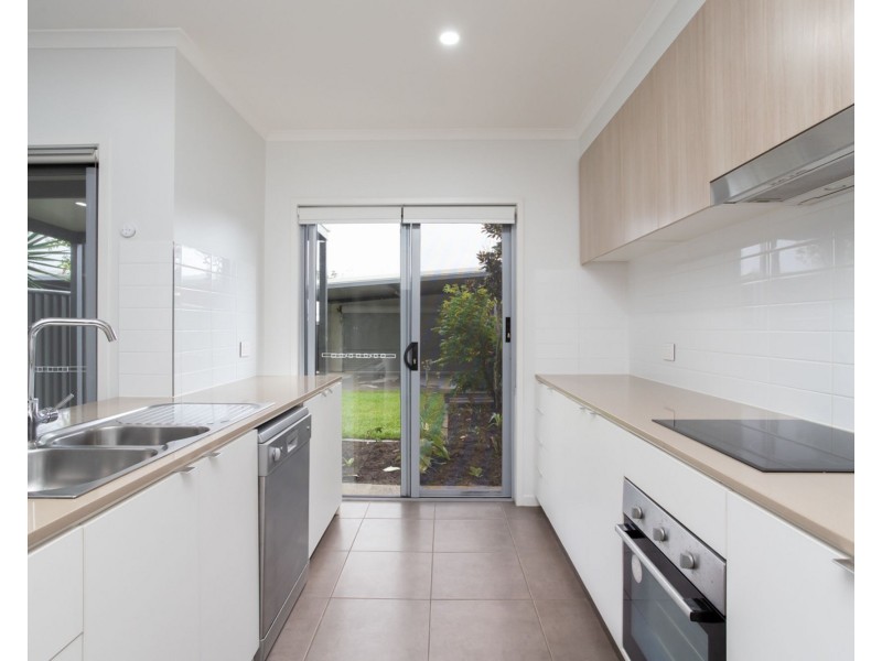 48 Creekwood Avenue, Meridan Plains QLD 4551