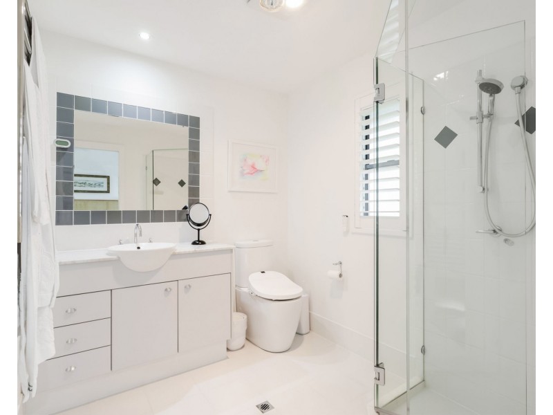 18/1 Millennium Circuit, Pelican Waters QLD 4551