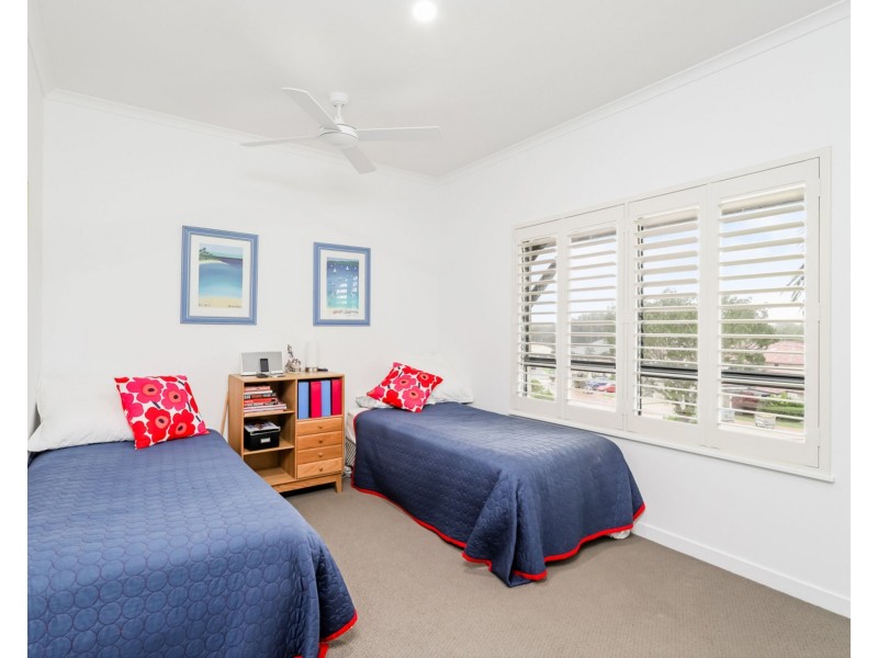 18/1 Millennium Circuit, Pelican Waters QLD 4551
