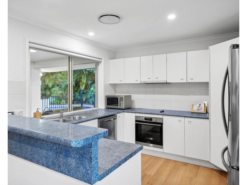 10 Carisbrook Court, Little Mountain QLD 4551