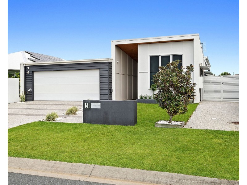 14 Bond Street, Pelican Waters QLD 4551