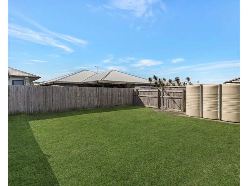 43 Sunshine Crescent, Caloundra West QLD 4551