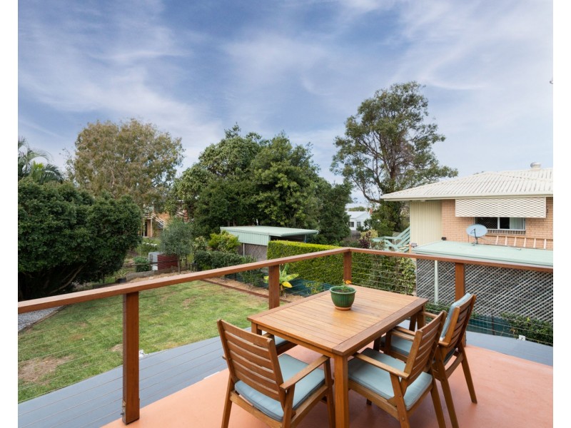 9 Collins Lane, Golden Beach QLD 4551