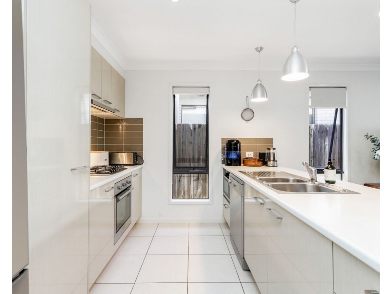 53 Auburn Street, Caloundra West QLD 4551