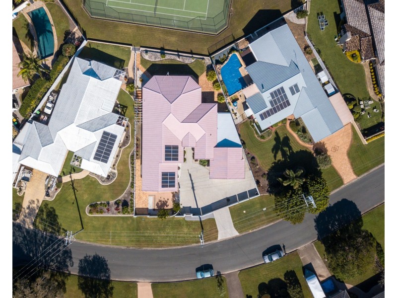60 Wavell Avenue, Pelican Waters QLD 4551