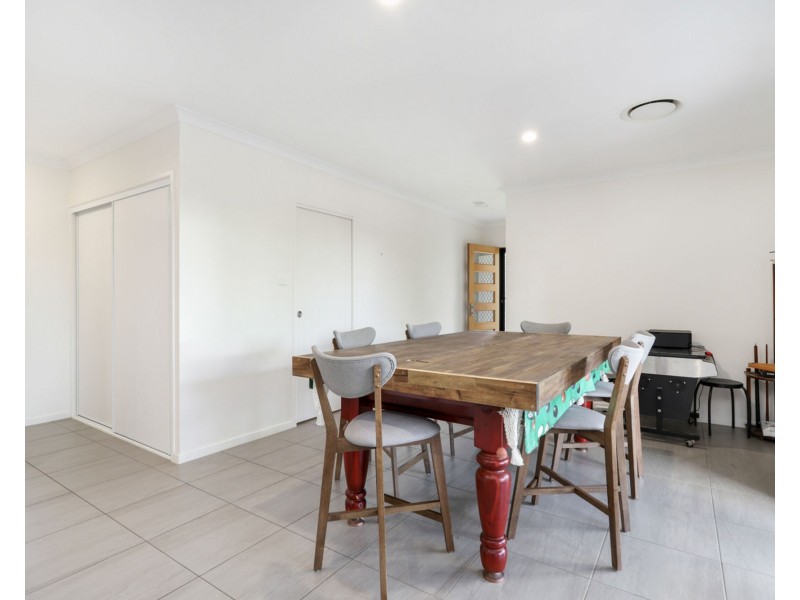 1/10 Mint Street, Caloundra West QLD 4551