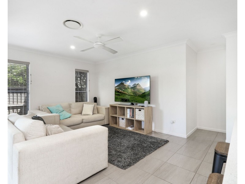 1/10 Mint Street, Caloundra West QLD 4551