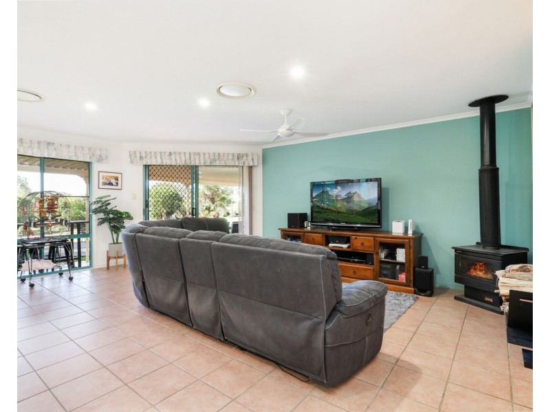 128 Shamley Heath Road, Kureelpa QLD 4560