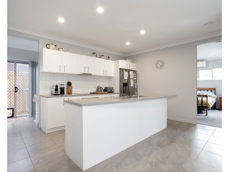 9 Sunray Avenue, Palmview QLD 4553