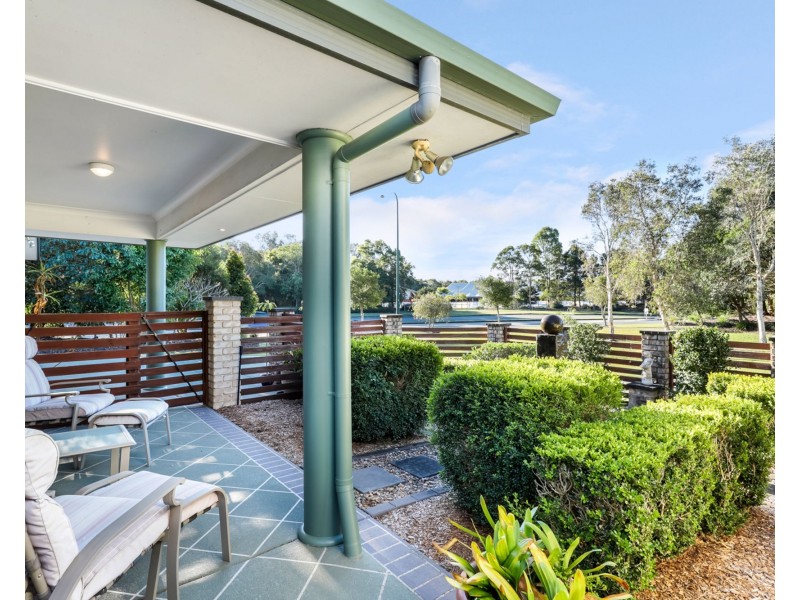 11 Gillingham Place, Pelican Waters QLD 4551