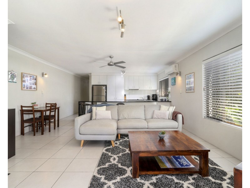 4/123 Duporth Avenue, Maroochydore QLD 4558