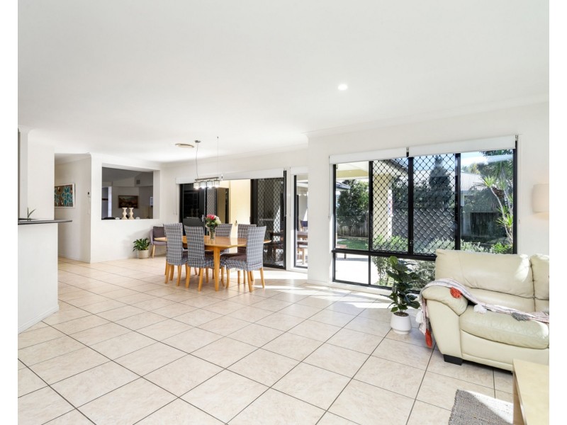 29 Undanbi Place, Pelican Waters QLD 4551