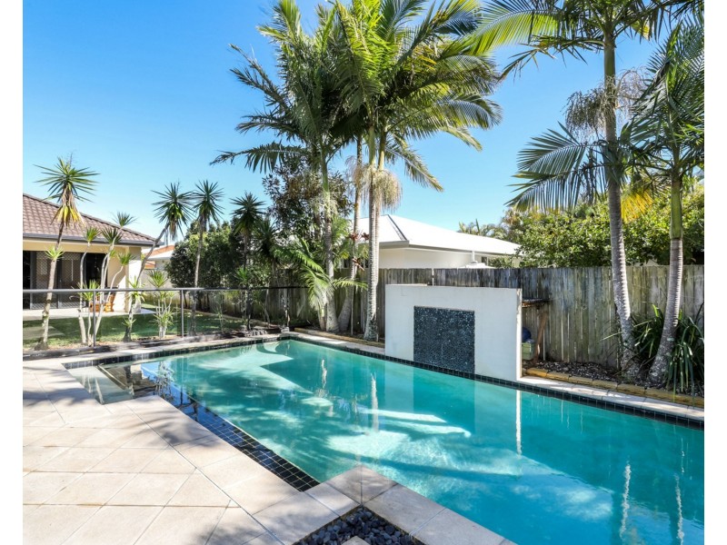 29 Undanbi Place, Pelican Waters QLD 4551