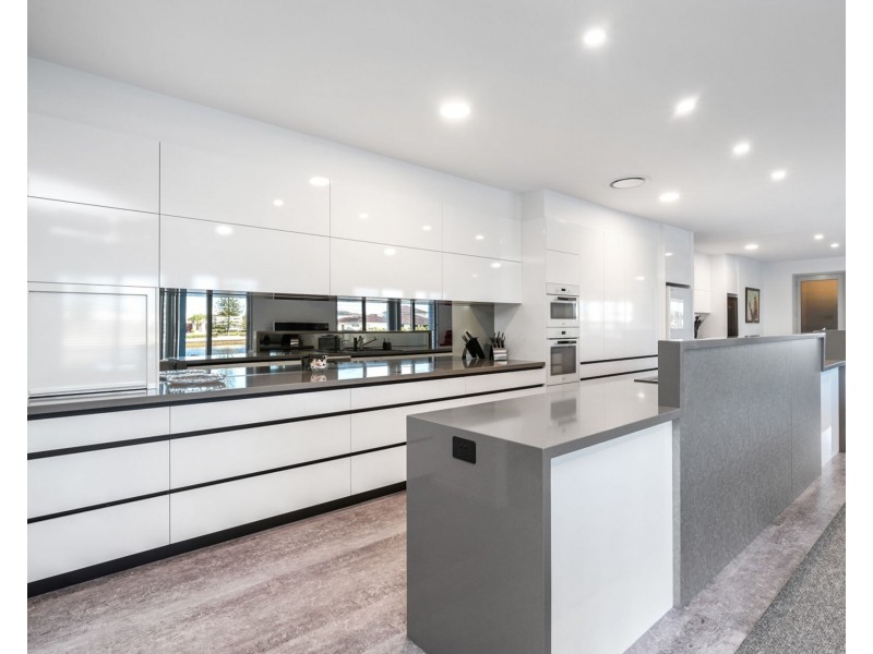 38 Westholme Circuit, Pelican Waters QLD 4551