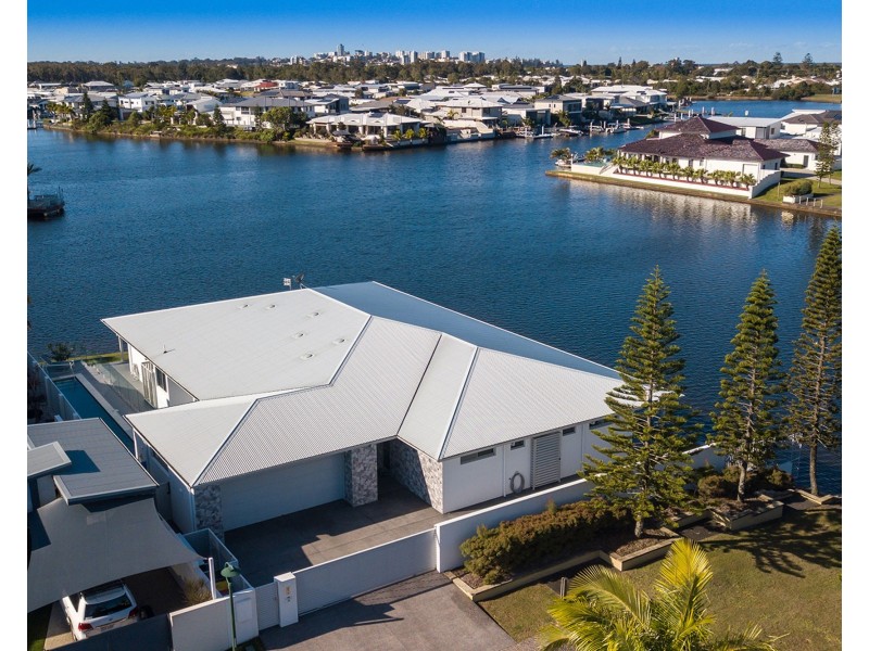 38 Westholme Circuit, Pelican Waters QLD 4551