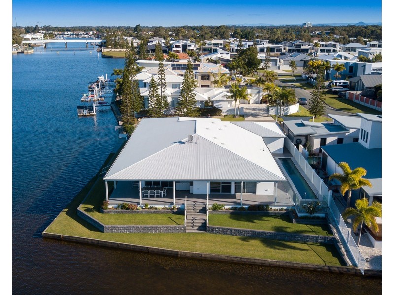 38 Westholme Circuit, Pelican Waters QLD 4551