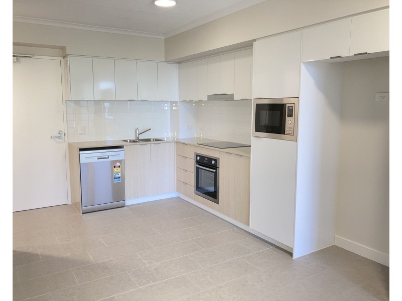 56/10-18 Pikki Street, Maroochydore QLD 4558