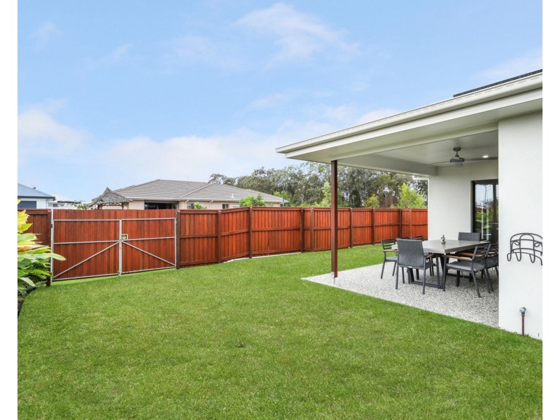 51 Bells Esplanade, Pelican Waters QLD 4551
