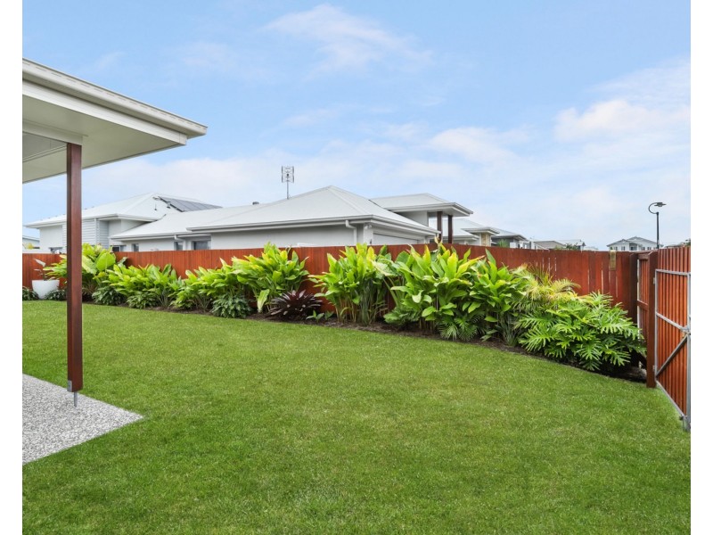 51 Bells Esplanade, Pelican Waters QLD 4551