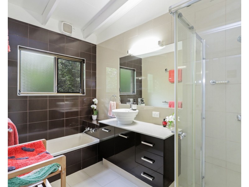 165 Blackall Range Road, West Woombye QLD 4559