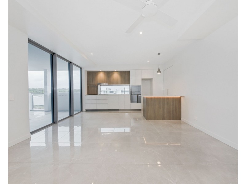 215/23 Kombi Street, Bokarina QLD 4575