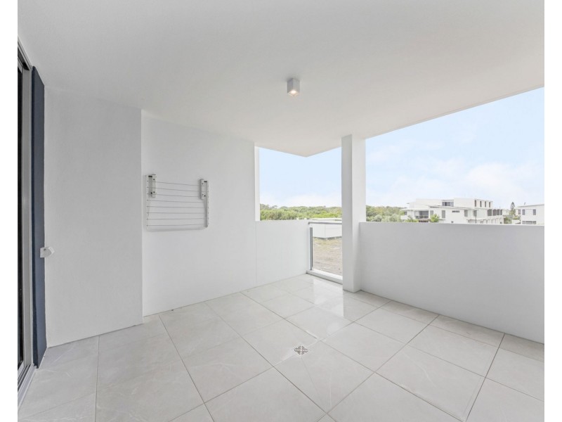 215/23 Kombi Street, Bokarina QLD 4575