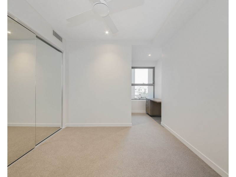 215/23 Kombi Street, Bokarina QLD 4575