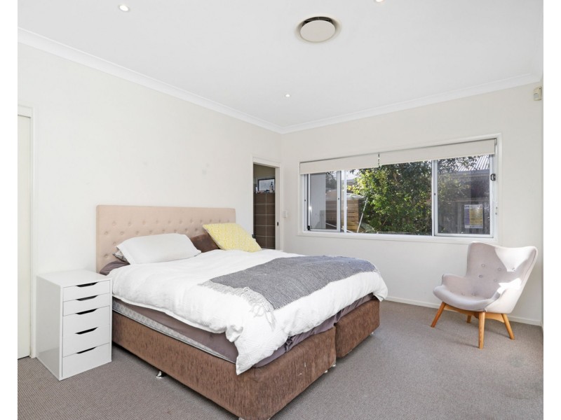 24 Ponytail Circuit, Mountain Creek QLD 4557