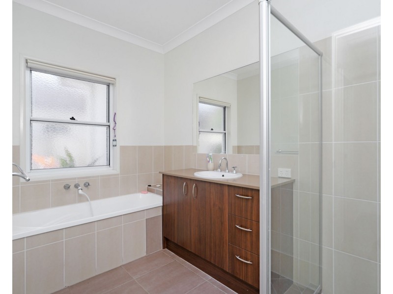 24 Ponytail Circuit, Mountain Creek QLD 4557