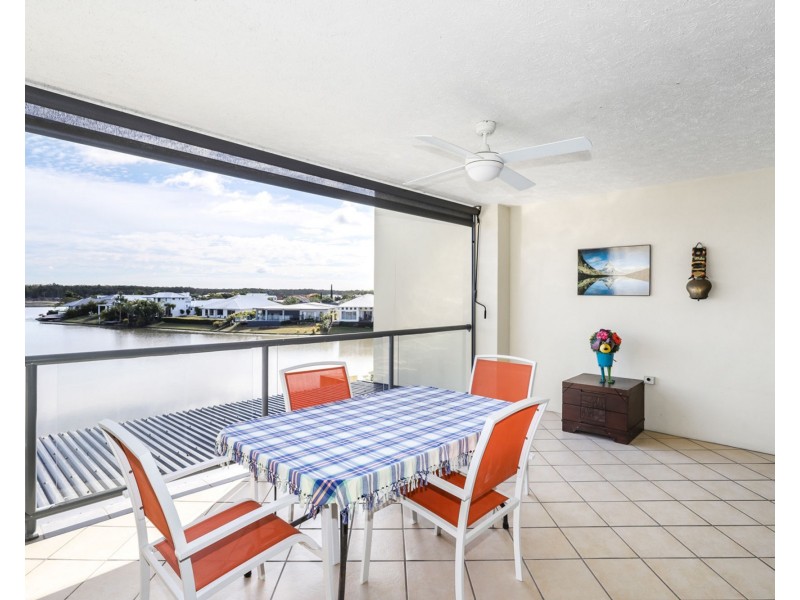 15/1 Millennium Circuit, Pelican Waters QLD 4551
