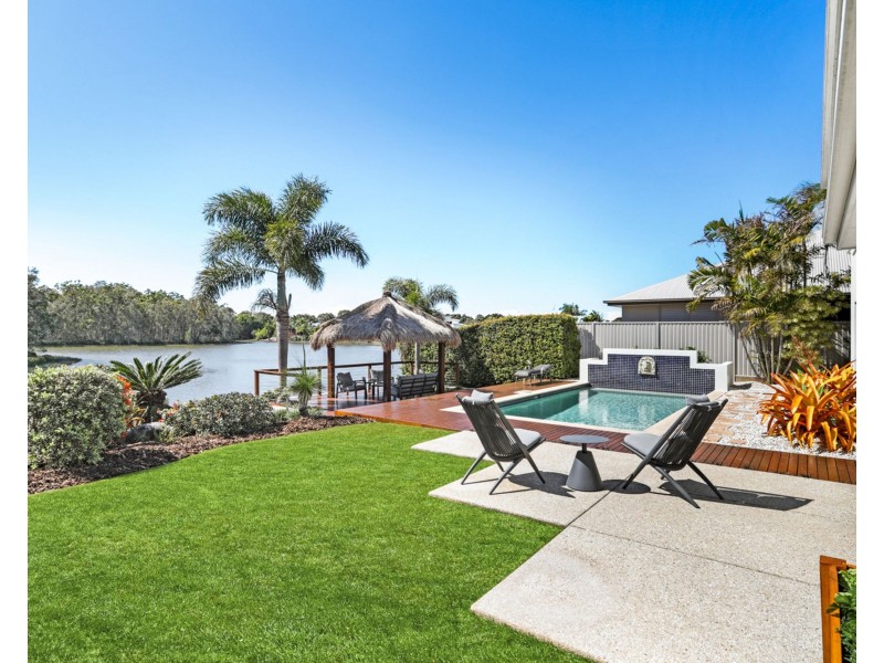 14 Wallaby Circuit, Pelican Waters QLD 4551