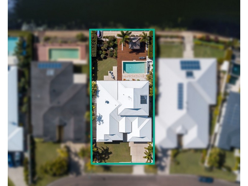14 Wallaby Circuit, Pelican Waters QLD 4551