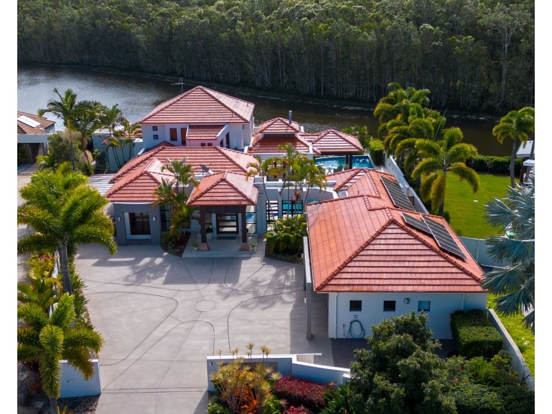 11 Silky Oak Place, Pelican Waters QLD 4551