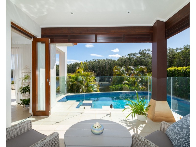 11 Silky Oak Place, Pelican Waters QLD 4551