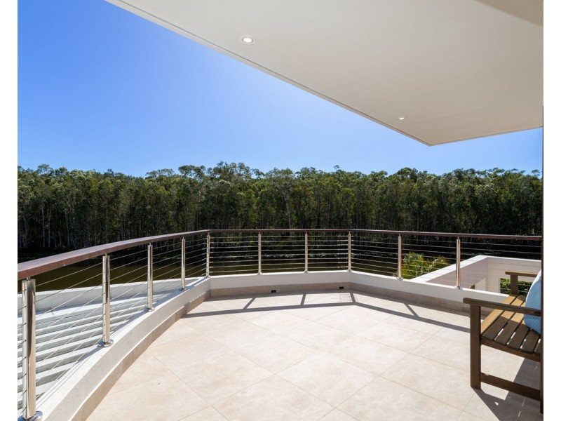 11 Silky Oak Place, Pelican Waters QLD 4551