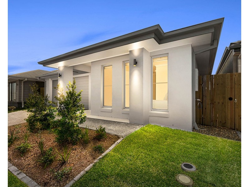 30 McArthur Parade, Caloundra West QLD 4551