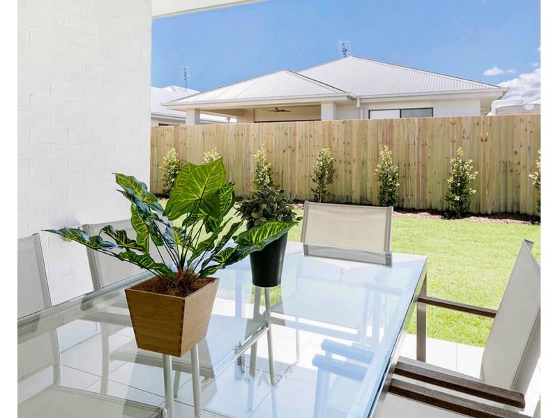 30 McArthur Parade, Caloundra West QLD 4551