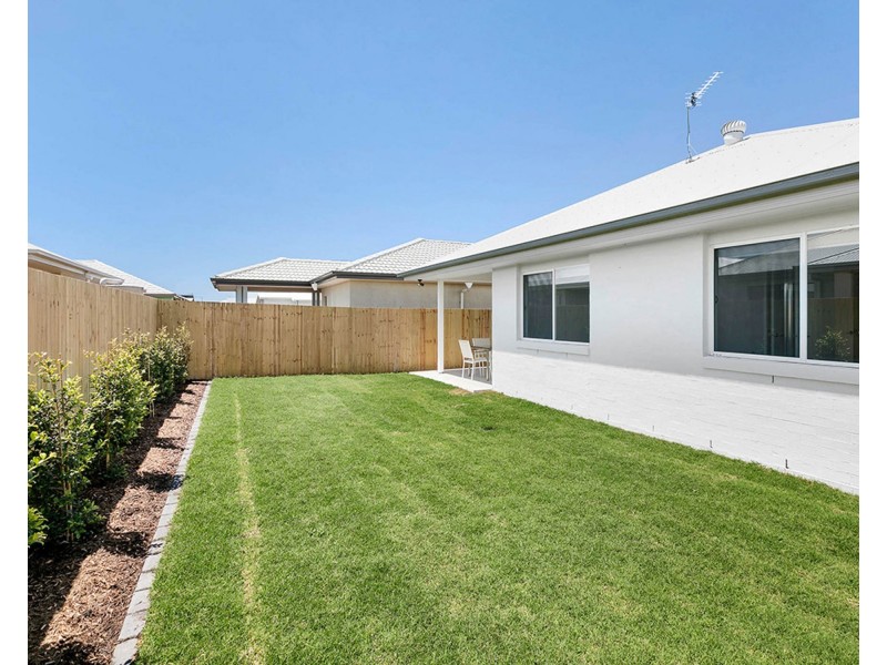 30 McArthur Parade, Caloundra West QLD 4551