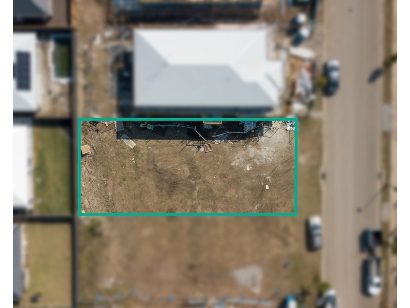 80 Aqua Street, Newport QLD 4020