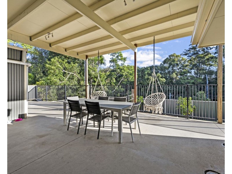 18 Holyn Close, Woombye QLD 4559