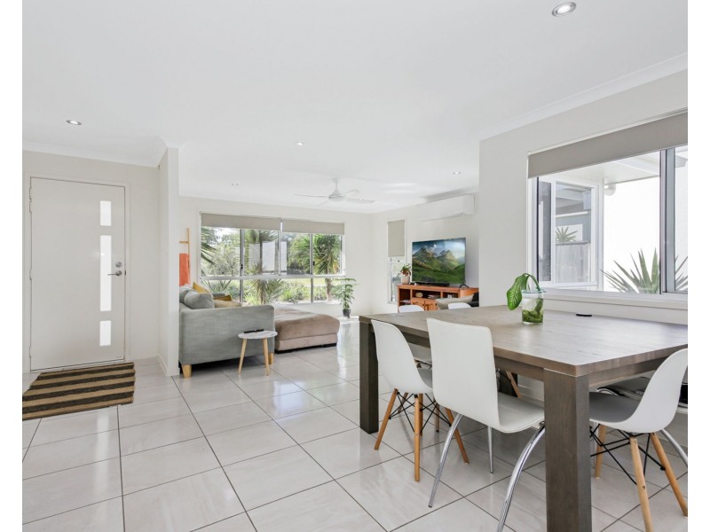 9 Genoa Circuit, Birtinya QLD 4575