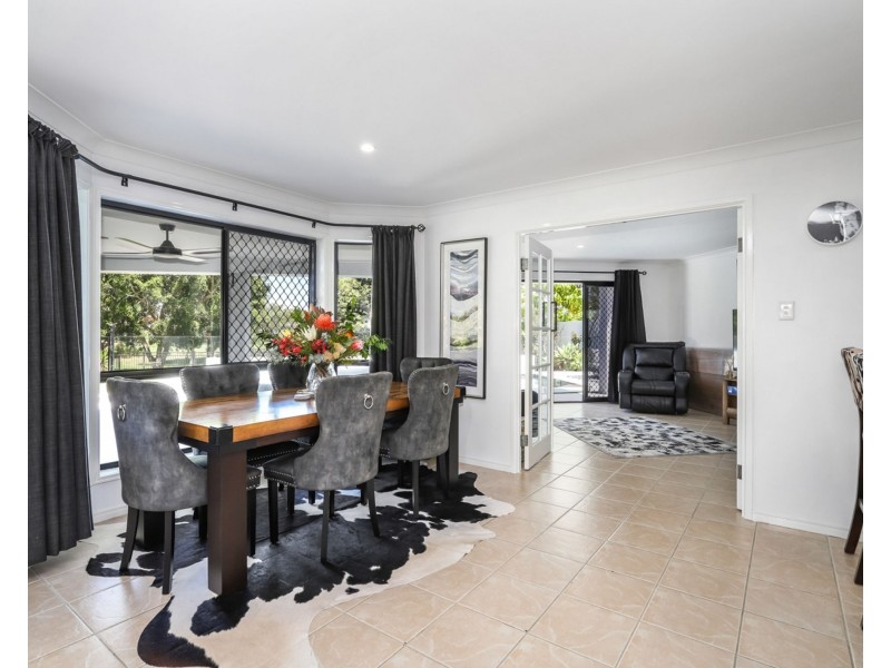 3 Silky Oak Place, Pelican Waters QLD 4551