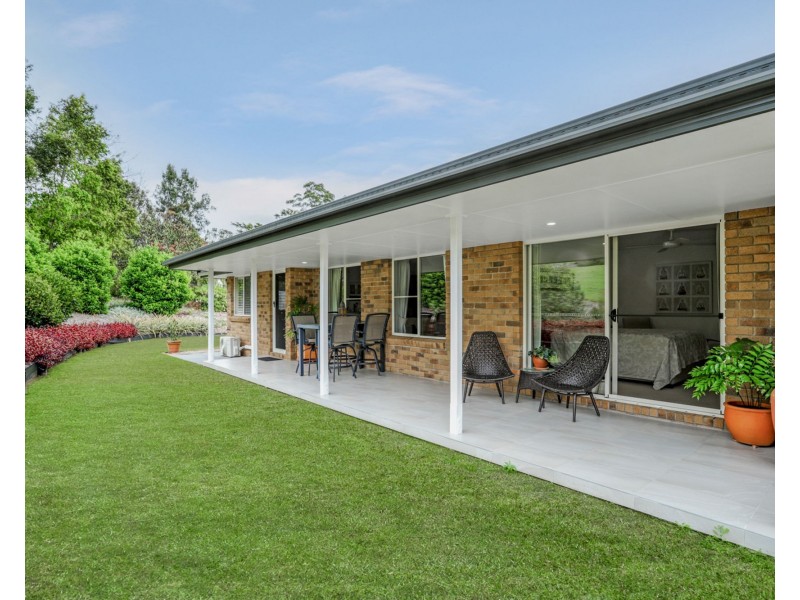 202 Blackall Range Road, West Woombye QLD 4559