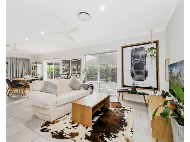 8 Currawong Place, Bli Bli QLD 4560