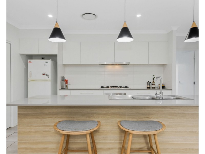 8 Currawong Place, Bli Bli QLD 4560