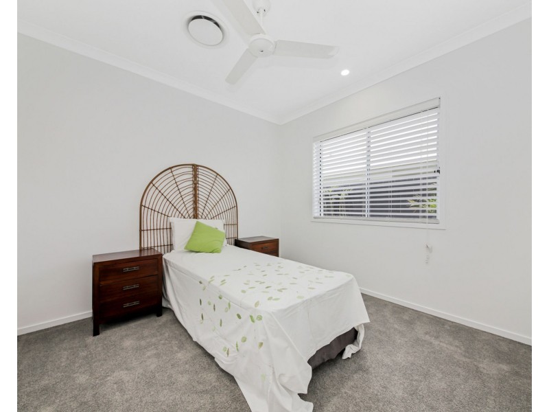 8 Currawong Place, Bli Bli QLD 4560