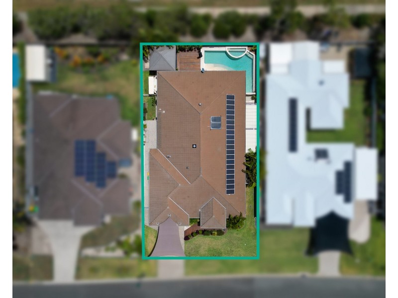 16 Echo Street, Pelican Waters QLD 4551