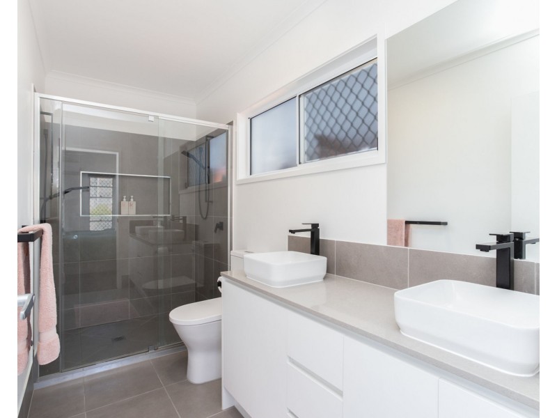 46 College Court, Little Mountain QLD 4551