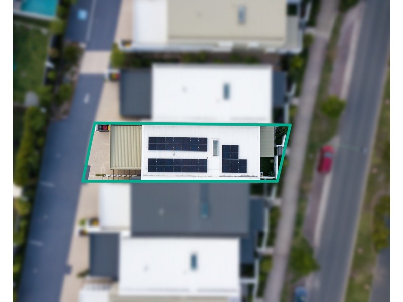 8/14 Coral Sea Drive, Pelican Waters QLD 4551